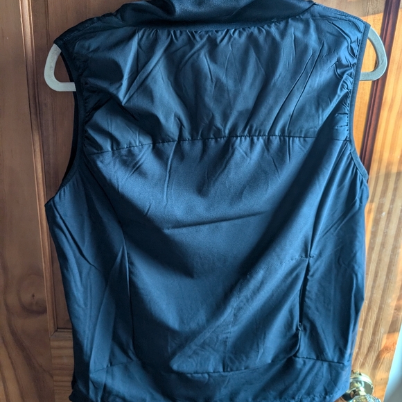 Horze Riley Hybrid Riding Vest - Picture 2 of 6